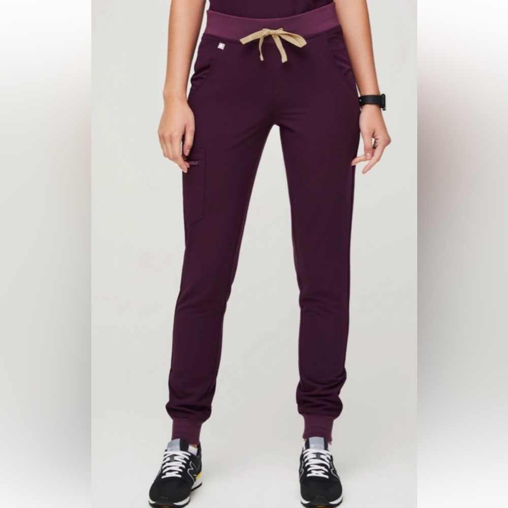 Figs Women's Deep Purple Zamora High Waisted Scrub Pants Joggers